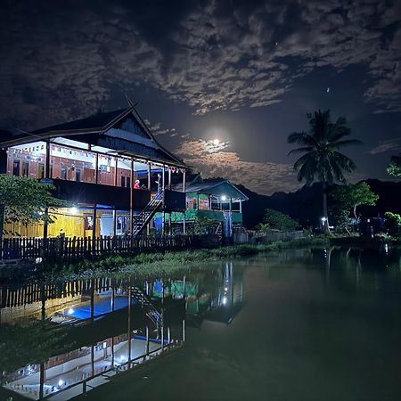 Nasrul House Homestay For Backpackers Maros Exterior photo
